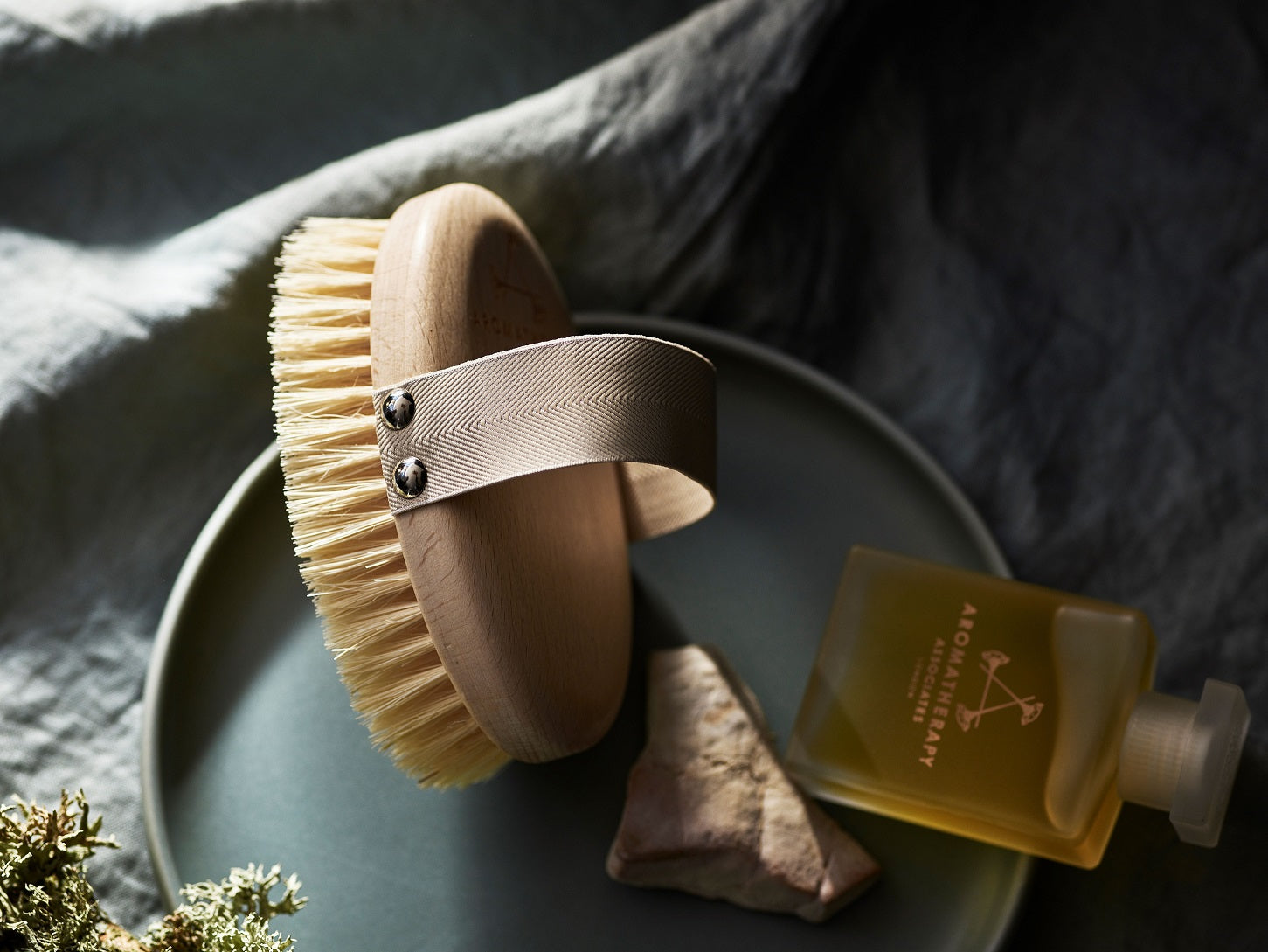 Revive Body Brush